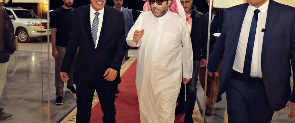 300753 641372998 1543417543810578 5177832474697289769 n 1200x500