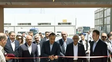 202604190117161716 211 360x200